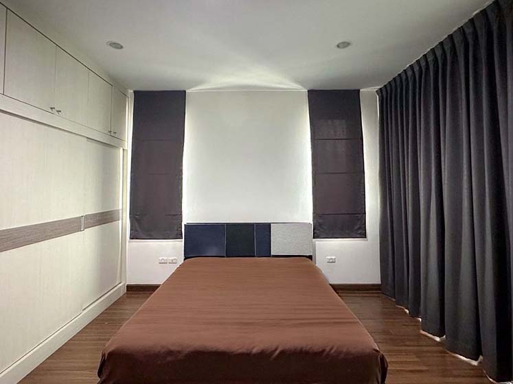 Condominium in Near United Nations 